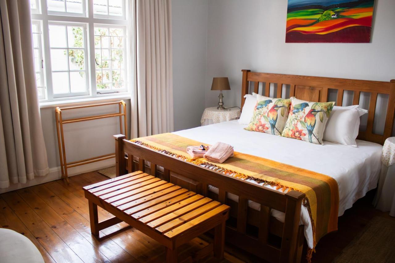 Bed and Breakfast De Oude Yotclub Oudtshoorn Exterior foto